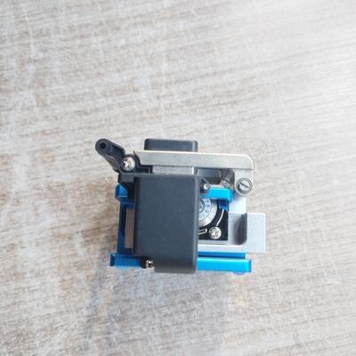 High Precision Optical Fiber Cleaver Kit For 9-16mm Bare Fiber Cutting ≤0.5° Cutting Angle