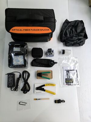 AI-5 Pro 4 ​​motors fiber optic fusion splicer automatic fusion splicer fiber optic fusion splicer